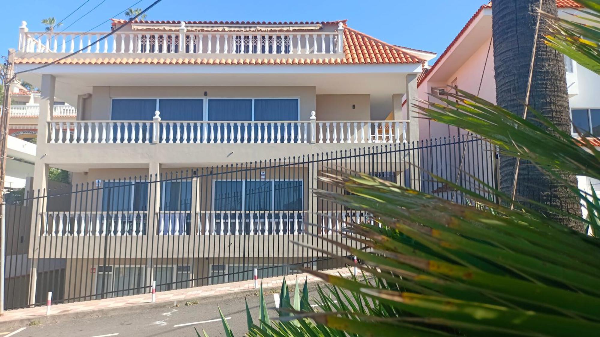 Apartamento Tajinaste Con Vistas Al Mar Y La Montana Y Wifi Gratis 洛斯雷尔雷赫斯 外观 照片