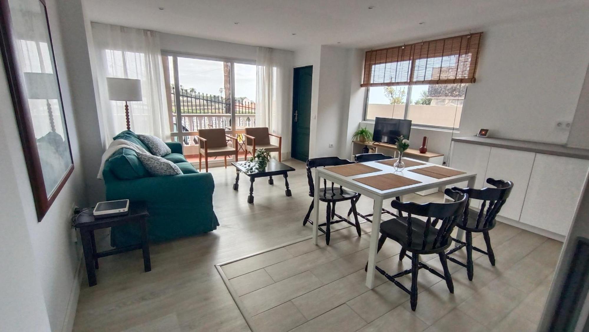 Apartamento Tajinaste Con Vistas Al Mar Y La Montana Y Wifi Gratis 洛斯雷尔雷赫斯 外观 照片
